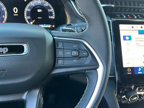 New 2025 Jeep Grand Cherokee L Limited w/ Black Appearance Package image 48