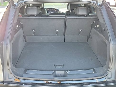 Used 2025 Cadillac Lyriq Sport image 18