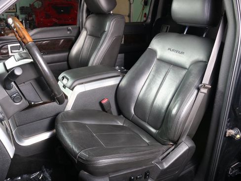 Used 2013 Ford F150 Platinum AWD/4WD image 3