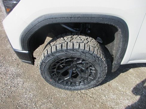 New 2026 GMC Sierra 1500 Pro w/ Pro Value Package image 12