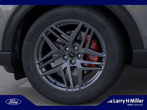 New 2026 Ford Explorer ST w/ Sun And Sound Package image 19