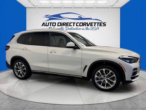 Used 2023 BMW X5 xDrive40i w/ Premium Package AWD/4WD image 5