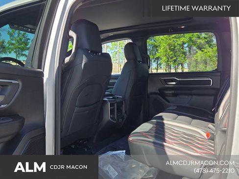 New 2026 RAM 1500 Big Horn AWD/4WD image 8