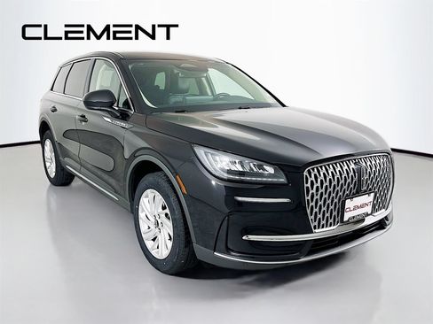 Used 2025 Lincoln Corsair AWD image 5