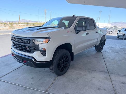 New 2026 Chevrolet Silverado 1500 Custom Trail Boss AWD/4WD image 7