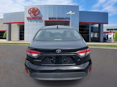 Used 2023 Toyota Corolla LE image 7