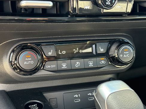 New 2026 Nissan Kicks SV w/ SV Premium Package image 25