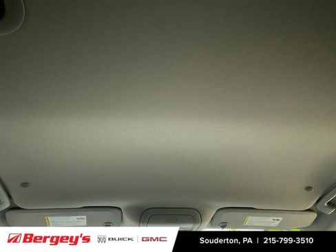Used 2020 Buick Enclave Essence w/ Sound and Sites Package FWD image 21