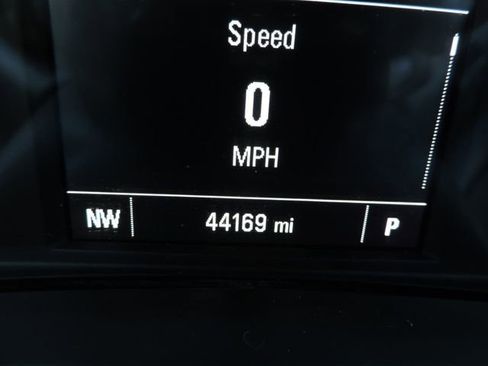 Certified 2017 Chevrolet Cruze LT w/ Convenience Package image 28