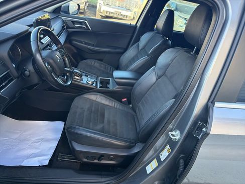 Used 2022 Mitsubishi Outlander SE AWD/4WD image 23