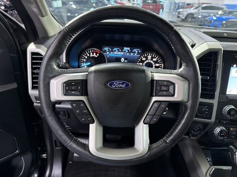 Used 2018 Ford F150 Lariat w/ Equipment Group 502A Luxury AWD/4WD image 26