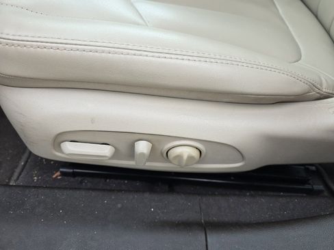 Used 2019 Buick LaCrosse Preferred image 16