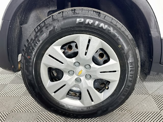 Used 2018 Chevrolet Trax LS FWD image 28