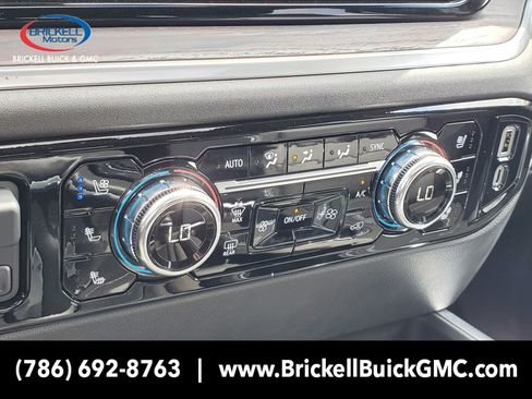 New 2025 GMC Sierra 1500 SLT w/ SLT Premium Plus Package image 29