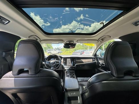Used 2019 Volvo V90 T5 Cross Country AWD/4WD image 37