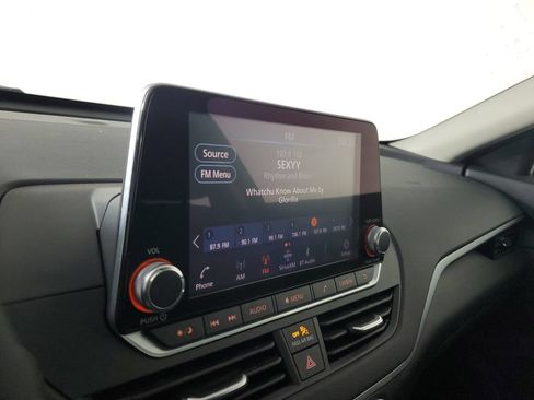 Used 2020 Nissan Altima 2.5 S FWD image 25