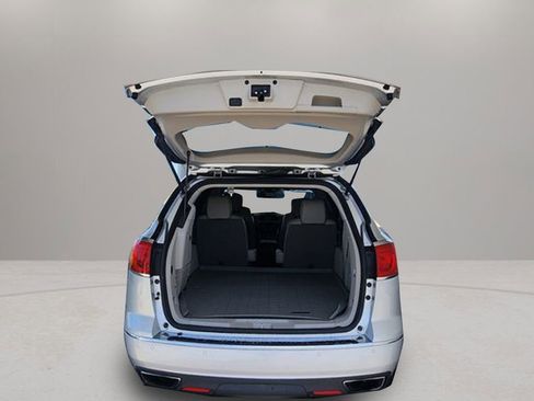 Used 2016 Buick Enclave Leather image 22