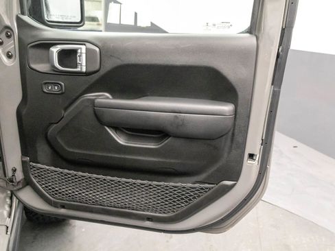 Used 2022 Jeep Wrangler Unlimited Sport image 41