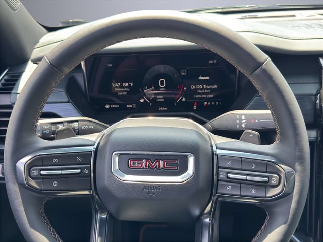 Used 2026 GMC Acadia AT4 w/ Luxury Package AWD/4WD image 16