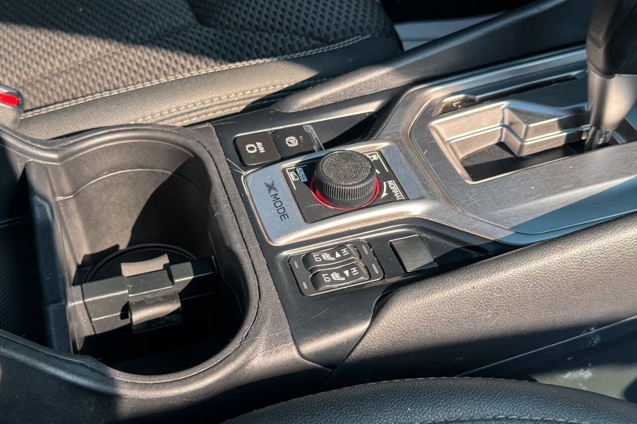 Used 2019 Subaru Forester Premium AWD/4WD image 12