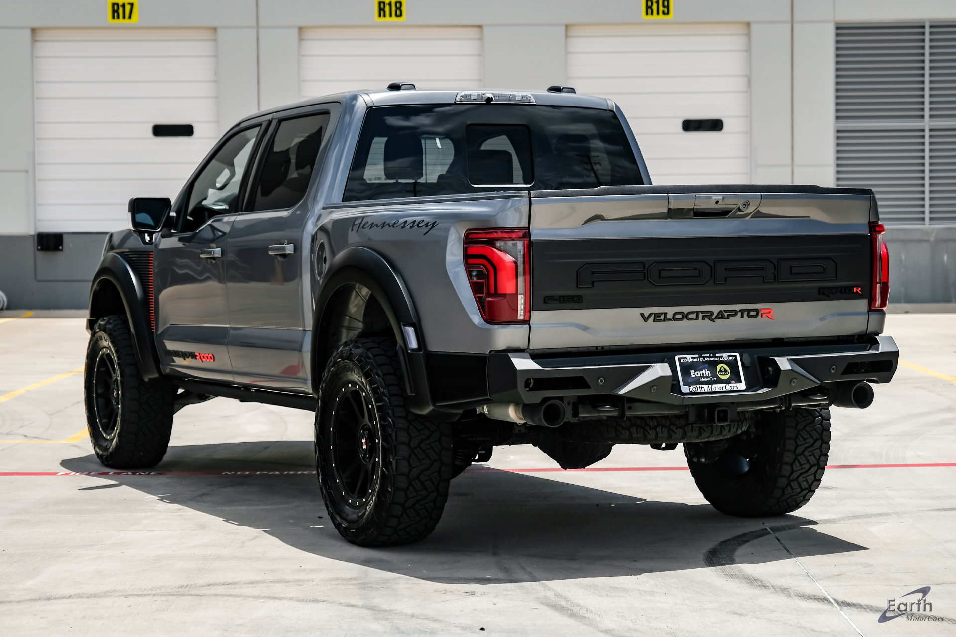 Used 2025 Ford F150 Raptor w/ Equipment Group 803A Raptor R AWD/4WD image 12