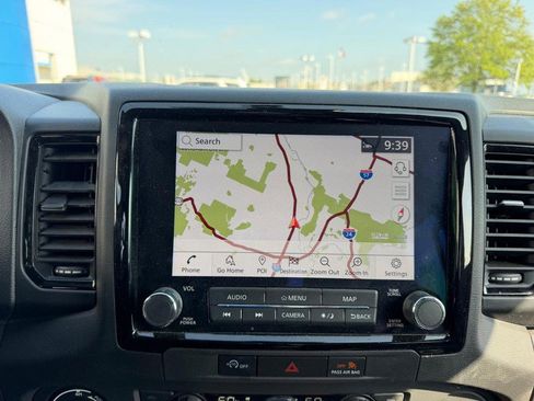 Used 2024 Nissan Frontier PRO-4X w/ Pro Convenience Package image 12