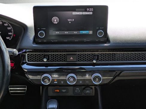 Used 2022 Honda Civic Sport image 12