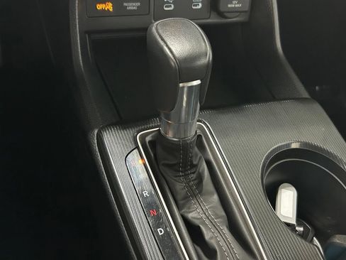 Used 2025 Honda Civic Sport image 23