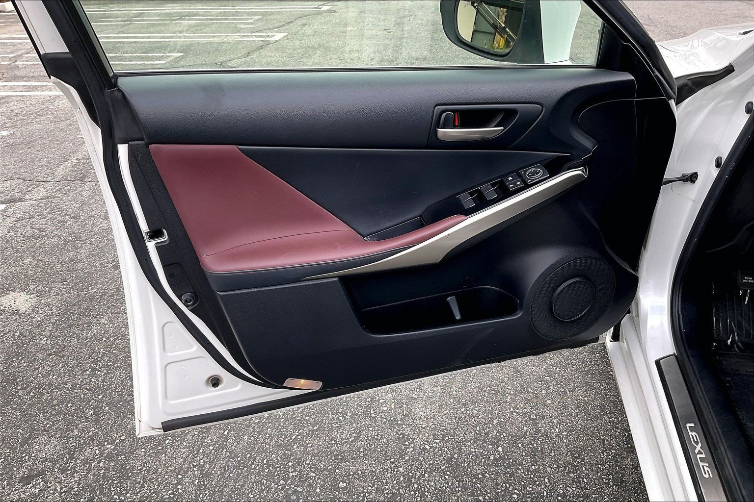 Used 2019 Lexus IS 300 RWD image 21