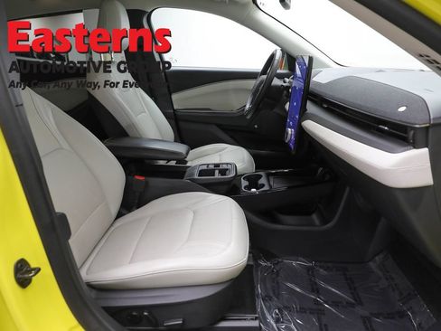 Used 2025 Ford Mustang Mach-E Premium AWD/4WD image 26