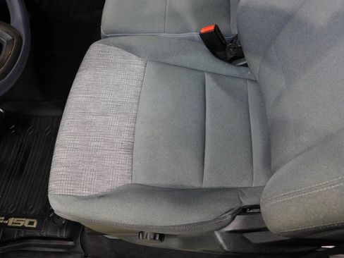 Used 2023 Ford F150 XLT w/ XTR Package image 33