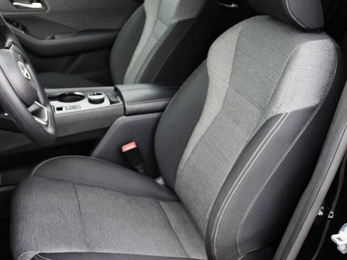 Certified 2022 Nissan Rogue SV image 21