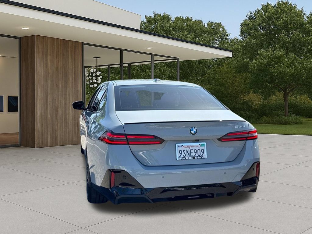 Certified 2025 BMW 530i w/ M Sport Package RWD image 10