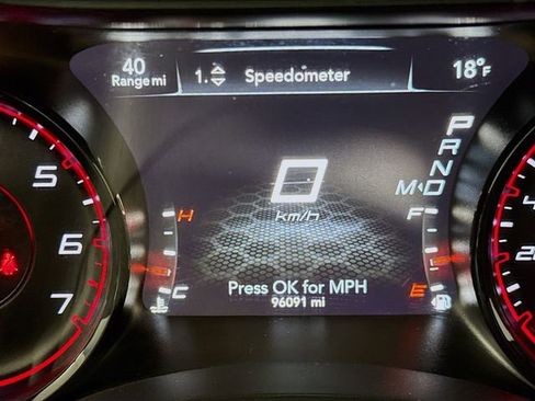 Used 2018 Dodge Charger R/T image 12