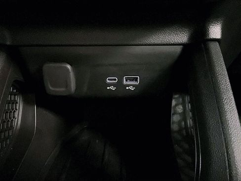 Used 2025 Chevrolet TrailBlazer ACTIV w/ Driver Confidence Package image 31