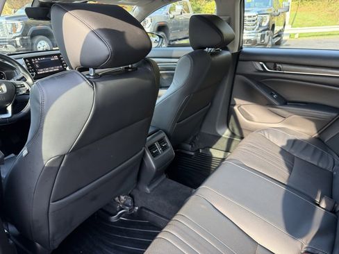 Used 2018 Honda Accord EX-L image 15