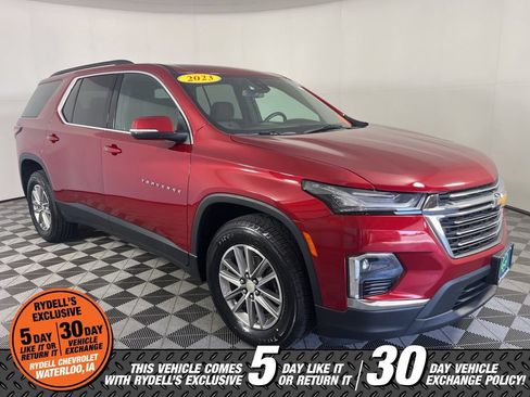 Certified 2023 Chevrolet Traverse LT AWD/4WD image 1