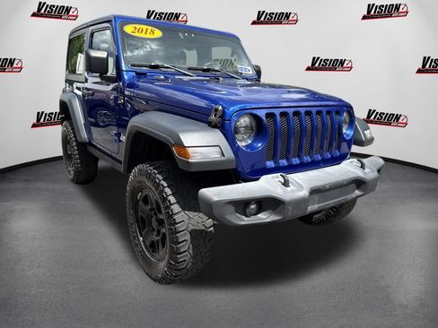 Used 2018 Jeep Wrangler Sport AWD/4WD image 3