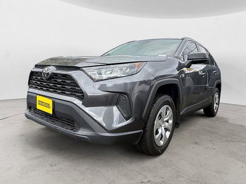Used 2021 Toyota RAV4 LE w/ Carpet Mat Package (TMS) image 1
