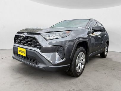Used 2021 Toyota RAV4 LE w/ Carpet Mat Package (TMS)