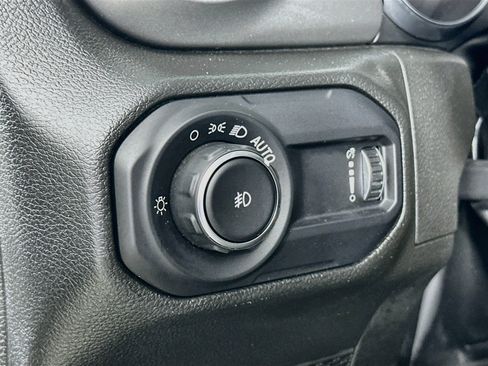 Used 2023 Jeep Wrangler Sport AWD/4WD image 10