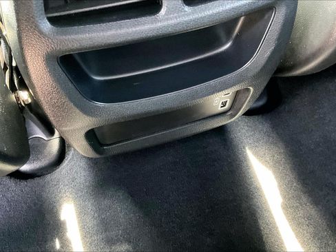 Used 2023 Honda Ridgeline Black Edition image 37