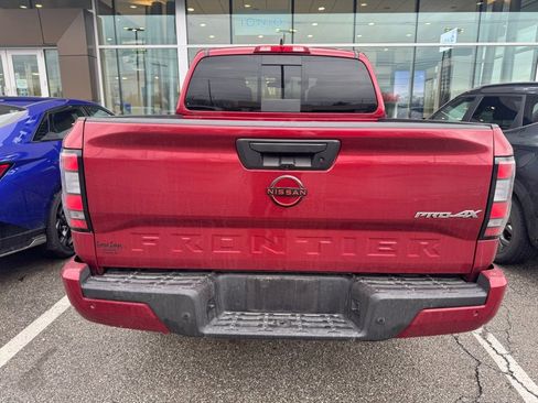 Used 2023 Nissan Frontier PRO-4X w/ Pro Convenience Package image 3