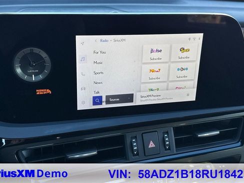 Used 2024 Lexus ES 350 w/ Premium Package image 33