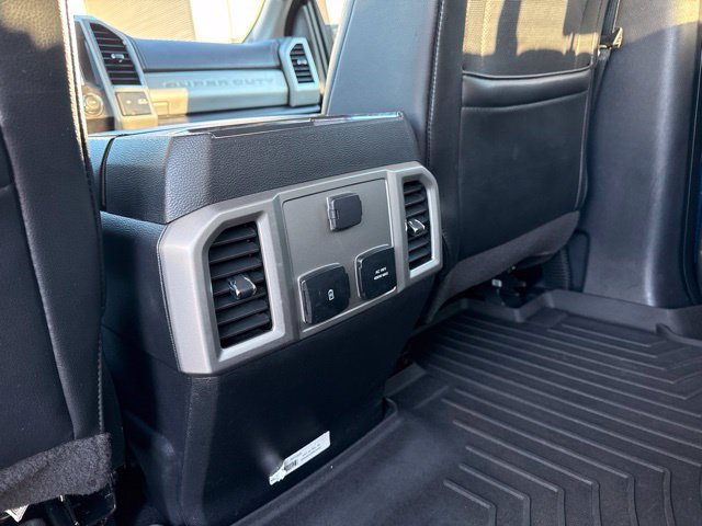 Used 2019 Ford F250 Lariat w/ Lariat Value Package AWD/4WD image 13