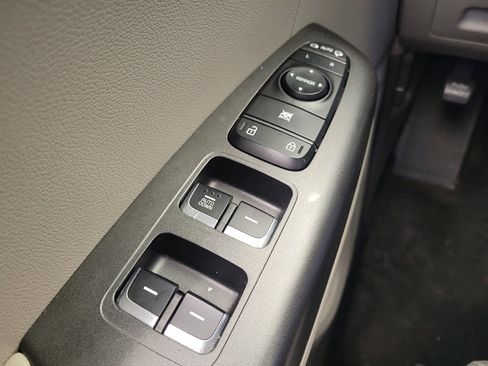 Used 2018 Kia Sportage LX w/ LX Technology Package FWD image 27