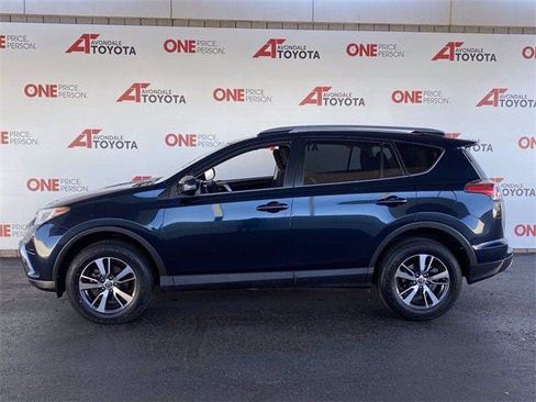 Certified 2018 Toyota RAV4 XLE FWD image 6