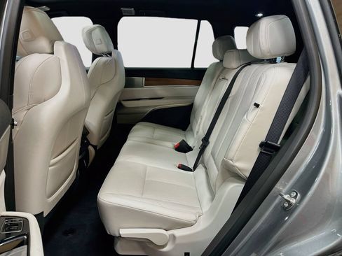 Used 2026 Cadillac Vistiq Luxury AWD/4WD image 24