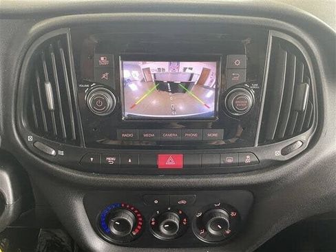 Used 2022 RAM ProMaster City Tradesman FWD image 12