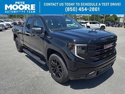 Used 2023 GMC Sierra 1500 Pro w/ Graphite Edition